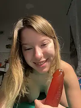 Snapshot of kimczii chatting on 11-12-25, 07:31 kimczii online show from 11-12-25, 07:31