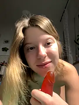 Snapshot of kimczii chatting on 11-21-25, 07:18 kimczii online show from 11-21-25, 07:18