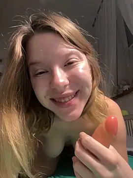 Snapshot of kimczii chatting on 12-18-25, 07:25 kimczii online show from 12-18-25, 07:25