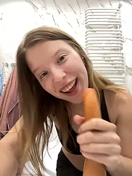 kimczii online show from 05-11-26, 06:16