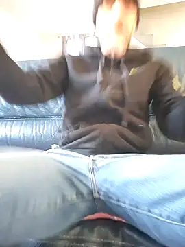 Snapshot of eddouxxx78 chatting on 01-13-25, 03:04 eddouxxx78 online show from 01-13-25, 03:04