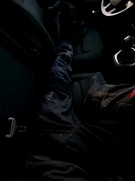 Snapshot of eddouxxx78 chatting on 09-11-25, 05:07 eddouxxx78 online show from 09-11-25, 05:07