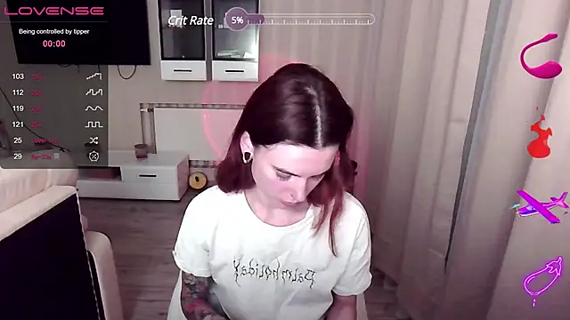 Snapshot of RinaDevil chatting on 12-19-24, 07:18 RinaDevil online show from 12-19-24, 07:18