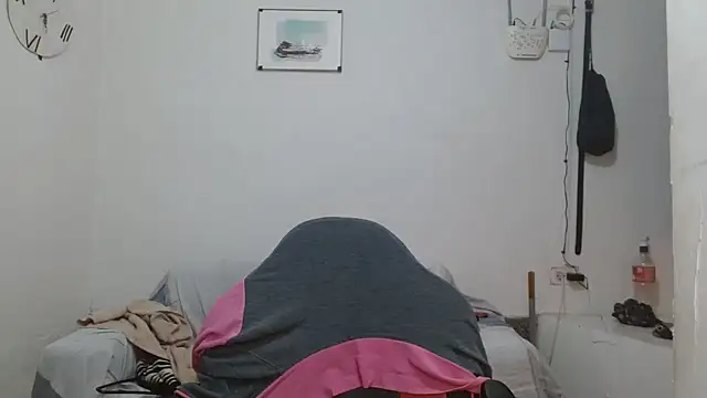 angelamarie1 online show from 07-09-26, 08:57