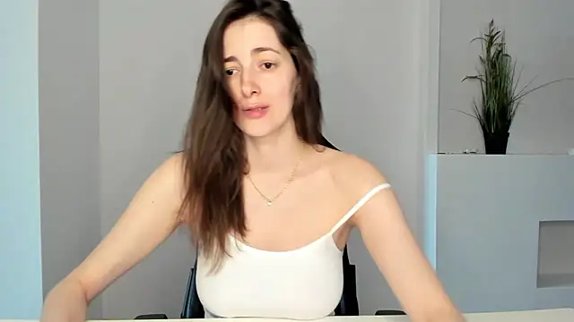 Sabrina Mur online show from 02-13-25, 10:44