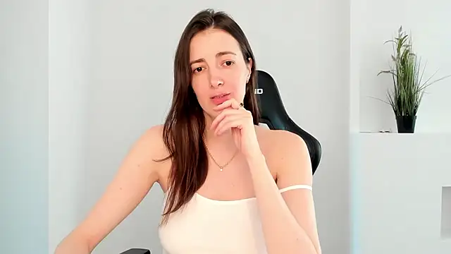 Sabrina Mur online show from 02-22-25, 01:46