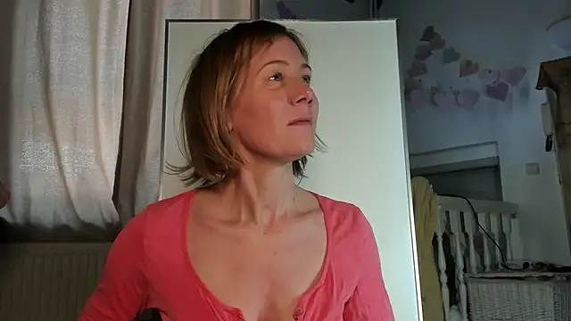 Lola Belgium online show from 03-16-25, 02:00