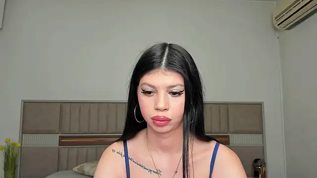 Sierra Halle online show from 01-08-26, 08:44