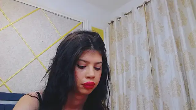 Sierra Halle online show from 02-20-26, 04:42