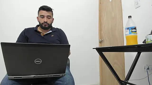 isearchcompany online show from 10-31-25, 08:54