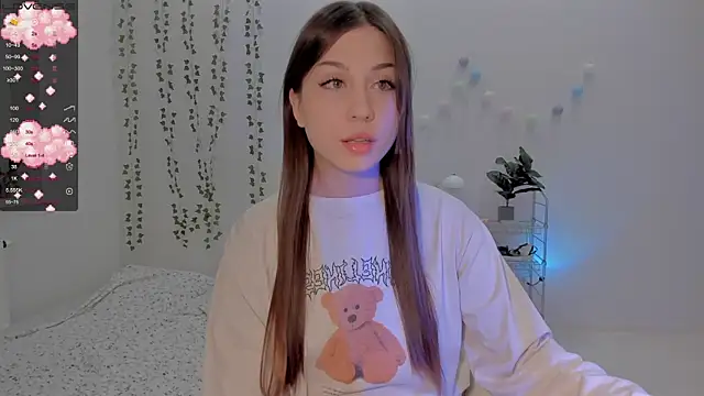 Snapshot of Mary_tiim chatting on 01-24-25, 04:39 Mary tiim online show from 01-24-25, 04:39