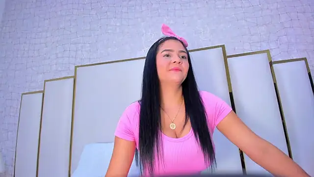 paola rodriguez online show from 09-11-25, 11:43