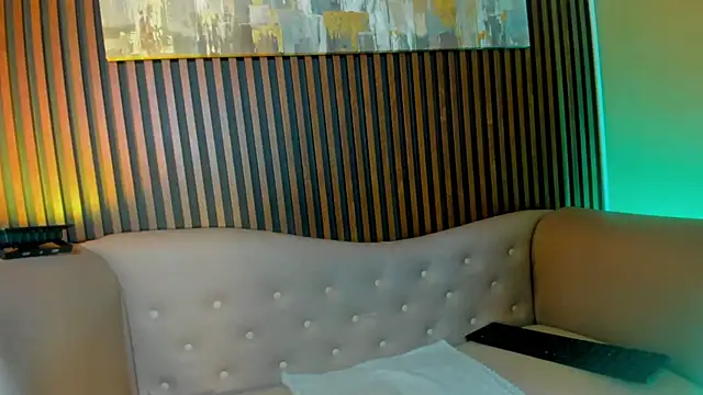 LauraAristizabal online show from 03-22-26, 12:52