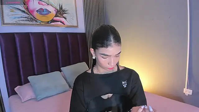 Snapshot of LauraAristizabal chatting on 07-12-26, 11:56 LauraAristizabal online show from 07-12-26, 11:56