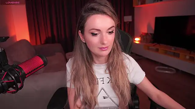 ShyNdWild online show from 01-21-25, 04:05