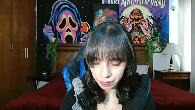 MINI Petite online show from 01-06-25, 04:02