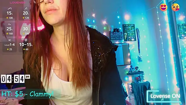 EmmaIsHere online show from 01-06-25, 11:52