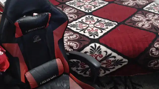 Snapshot of sexyjustin202 chatting on 03-08-25, 02:12 sexyjustin202 online show from 03-08-25, 02:12