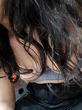 Snapshot of CuteSarikaLIVE chatting on 02-04-25, 10:32 CuteSarikaLIVE online show from 02-04-25, 10:32