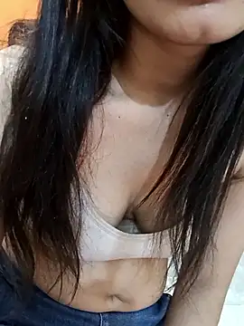 CuteSarikaLIVE online show from 02-18-26, 04:08