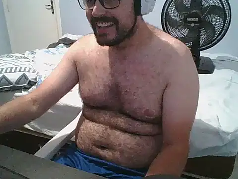 Snapshot of SuyNey chatting on 03-29-26, 07:52 SuyNey online show from 03-29-26, 07:52