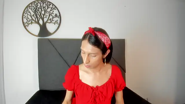 Snapshot of Victoria_Badgal_ chatting on 11-26-25, 08:32 Victoria Badgal online show from 11-26-25, 08:32