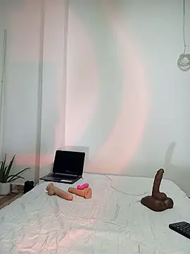 MiahWindsor online show from 09-27-25, 01:43