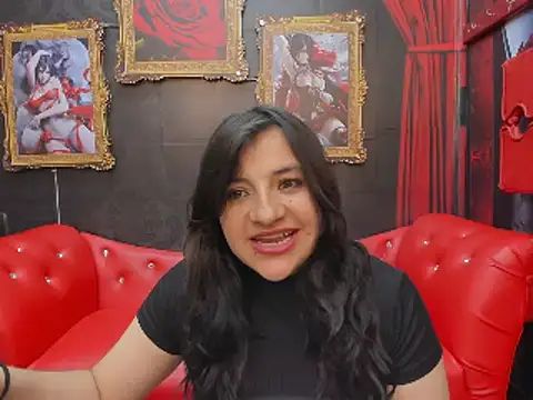 AmaiaDavies online show from 12-14-24, 11:50