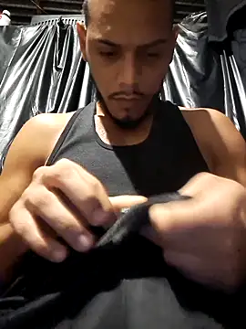 Snapshot of apolodiosgriego chatting on 10-06-25, 05:16 apolodiosgriego online show from 10-06-25, 05:16