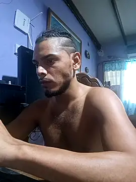 Snapshot of apolodiosgriego chatting on 10-13-25, 08:09 apolodiosgriego online show from 10-13-25, 08:09