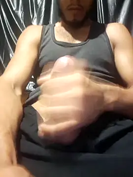 Snapshot of apolodiosgriego chatting on 10-23-25, 04:12 apolodiosgriego online show from 10-23-25, 04:12