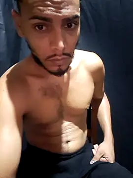 Snapshot of apolodiosgriego chatting on 02-19-26, 12:39 apolodiosgriego online show from 02-19-26, 12:39