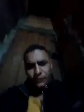 Snapshot of 121fff chatting on 11-18-25, 03:12 121fff online show from 11-18-25, 03:12