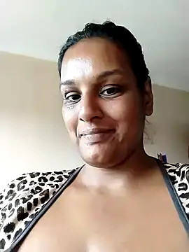 Snapshot of NWC4LYF chatting on 11-05-25, 05:51 NWC4LYF online show from 11-05-25, 05:51