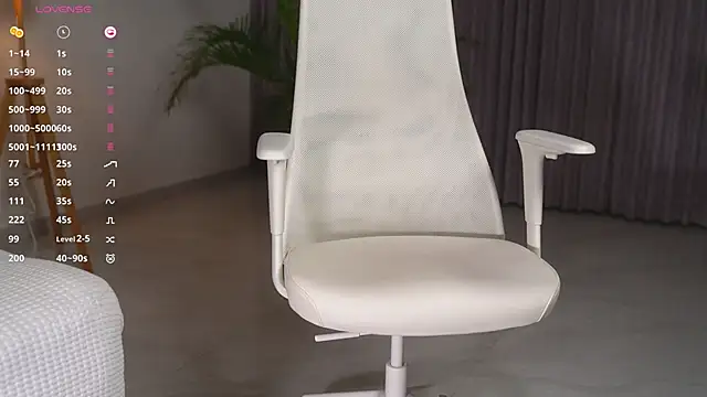 Snapshot of Vivian_cb chatting on 02-01-25, 12:05 Vivian cb online show from 02-01-25, 12:05