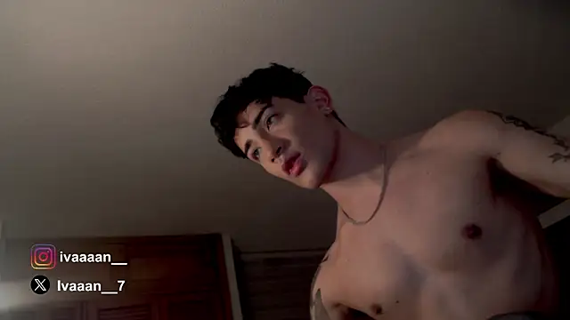 Snapshot of ivaaaan_ chatting on 12-14-24, 09:24 ivaaaan online show from 12-14-24, 09:24