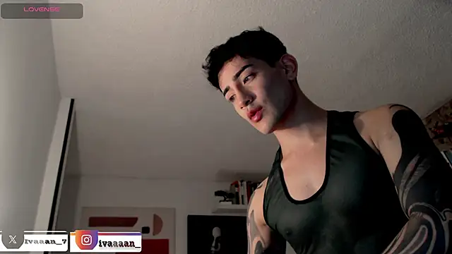 ivaaaan  online show from 03-05-26, 10:28