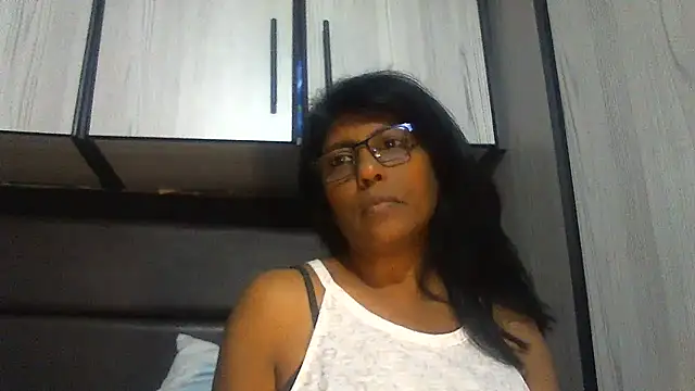 MsAttitude online show from 03-03-25, 04:56