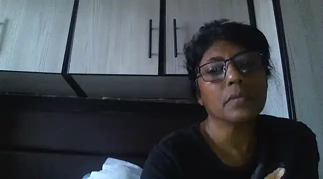 MsAttitude online show from 03-08-25, 11:48