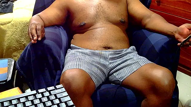 CharlesBlk79  online show from 03-02-26, 01:51