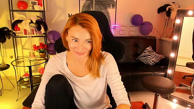 Snapshot of MistyBarnes chatting on 12-12-24, 09:19 MistyBarnes online show from 12-12-24, 09:19