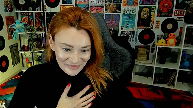 Snapshot of MistyBarnes chatting on 12-15-24, 06:51 MistyBarnes online show from 12-15-24, 06:51