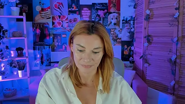 Snapshot of MistyBarnes chatting on 03-19-25, 11:28 MistyBarnes online show from 03-19-25, 11:28