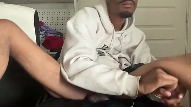 trueking01 online show from 10-23-25, 07:34