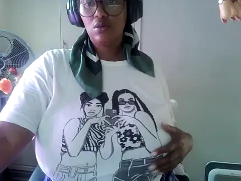 Snapshot of Charlie-Crawford chatting on 05-30-26, 01:08 Charlie-Crawford online show from 05-30-26, 01:08