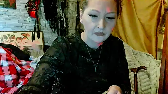 dominatrixredsonyja online show from 02-07-26, 08:34