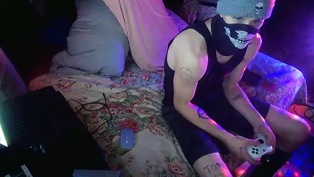 Snapshot of xxxTony999 chatting on 01-20-25, 09:35 xxxTony999 online show from 01-20-25, 09:35