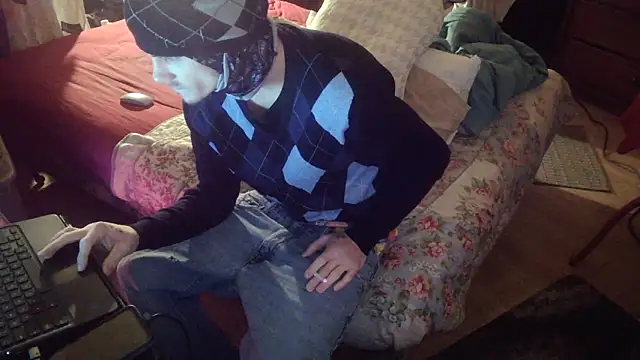 Snapshot of xxxTony999 chatting on 02-13-25, 09:27 xxxTony999 online show from 02-13-25, 09:27