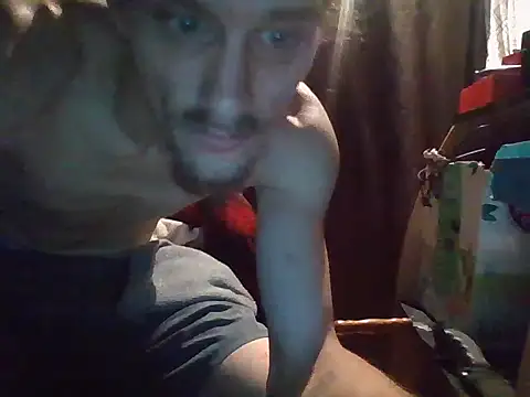 Snapshot of xxxTony999 chatting on 10-04-25, 07:39 xxxTony999 online show from 10-04-25, 07:39