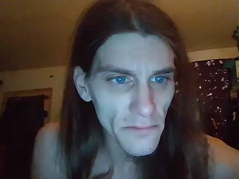 Snapshot of xxxTony999 chatting on 10-28-25, 12:36 xxxTony999 online show from 10-28-25, 12:36